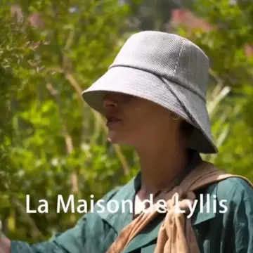 La Maison de Lyllis 햇 화이트