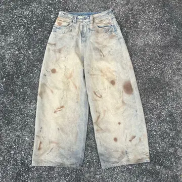 latui atelier O.A.F jeans 아오바 착용 해외 스트릿