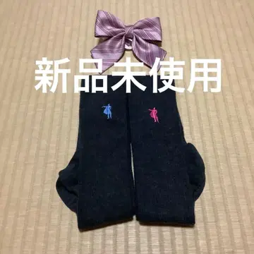 클라크 기념 국제 지정 리본 & 양말