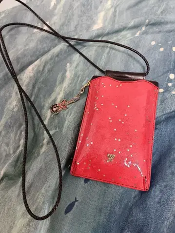 안나수이 스마트폰 숄더