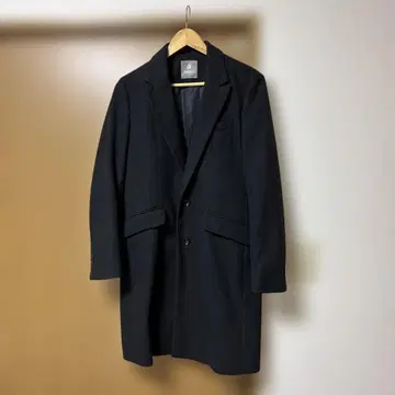 nano 블랙 체스터 코트