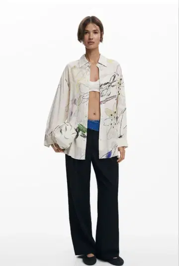 아트 프린트 오버 사이즈 셔츠