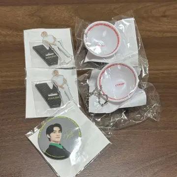 wayv 웨이션 샤오쥔 굿즈