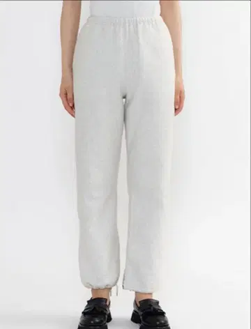 PHENY Athletic fleece pants 화이트