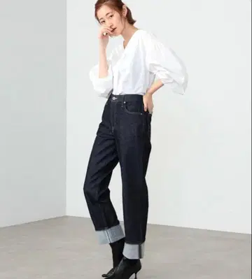 미사용 새상품 택 포함 SOMETHING ELSA 스트레이트 데님 팬츠