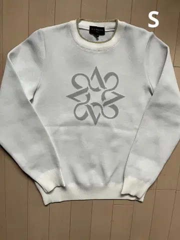 세인트앤드류스 화이트 스웨터 S