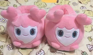 TWICE LOVELYS 봉제 인형 슬리퍼 모모 GIGO 한정판
