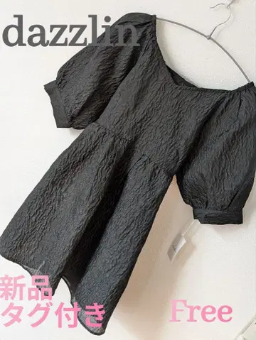 새상품 택 포함 dazzlin 푸치 오픈 플레어 튜닉 리본