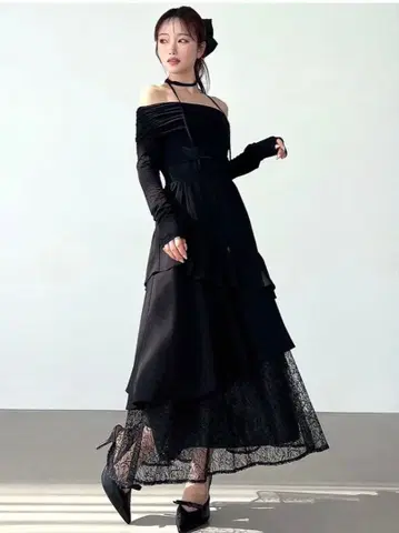 오프숄더 도킹 원피스 RESEXXY