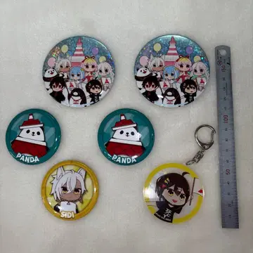 plott x 도쿄 타워 캔 배지 & 아크릴 키링