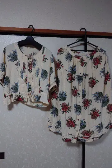 KETTY 꽃무늬 블라우스 세트