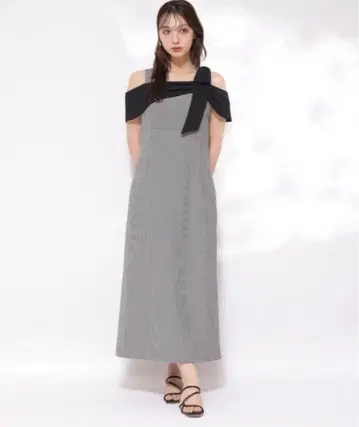 리랜드트루 리본 오프숄더 원피스