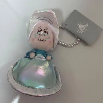 디즈니 스토어 영 오이스터 할머니 굴 봉제 인형 키체인