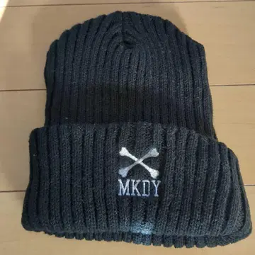 MACKDADDY 블랙 리브 니트 모자 시착만 한 상품