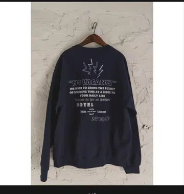 HOTEL 5th Anniversary Sweat // NAVY L