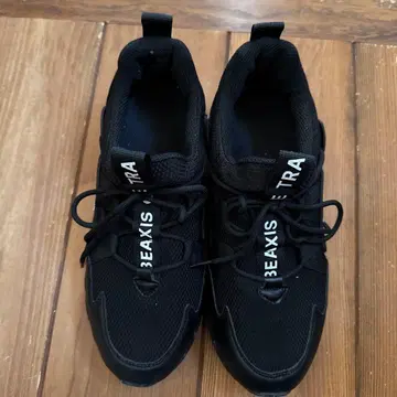 BEAXIS 블랙 스니커즈