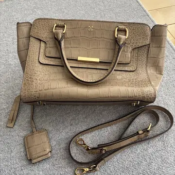 그레이 크로커다일풍 가죽 핸드백