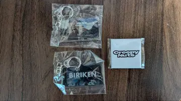 Creepy Nuts 가챠 아크릴 키링 캔뱃지