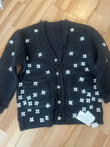 미사용 새상품 지프소피아 gypsohila 꽃무늬 가디건 블랙