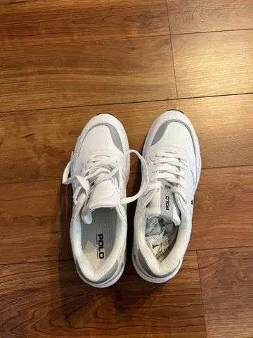Polo 화이트 스포츠 슈즈