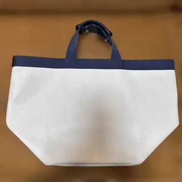 에르베 샤브리에 725gp 블랑 x 네이비 used