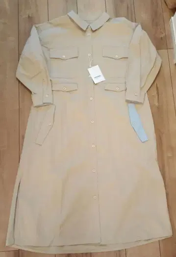 [ 새상품 ] PERSON'S 베이지 셔츠 원피스 긴팔