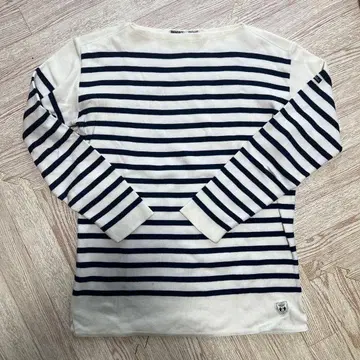 Fileuse d'Arvor 스트라이프 스웨터