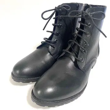 Tilion 천연 가죽 레이스업 부츠 블랙 사이드 지퍼 블랙 가죽