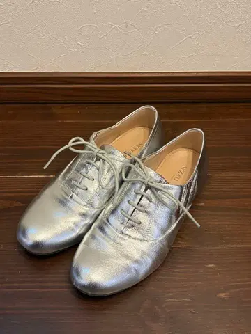 MADRAS MODELLO 여성용 실버 가죽 신발 23cm