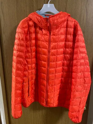 [레어] 유니클로 오렌지 후드 부착 다운 자켓 XL