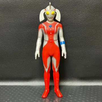 울트라 히어로 시리즈 울트라의 어머니 소프트 비닐 16.5cm