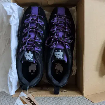 MOZ 디자인 스니커즈 24.5