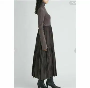 Mila Owen 니트 도킹 와셔 플리츠 원피스