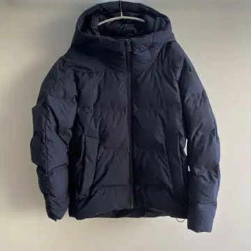 UNIQLO 네이비 후드 부착 다운 자켓