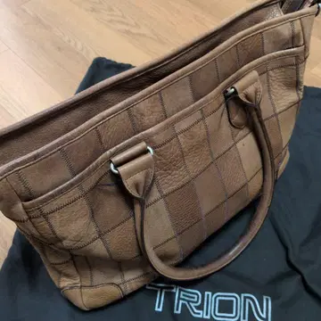 TRION 가죽 패널 토트 가로형