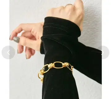 새상품 [ ear PAPILLONNER ] 빅 체인 팔찌 ( gold )