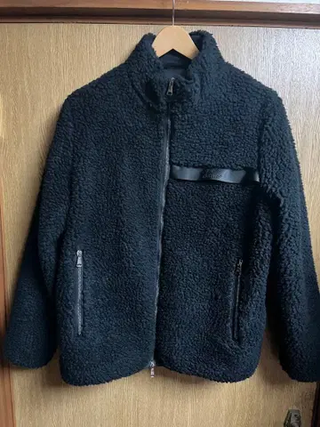 TATRAS 보아 자켓 블랙