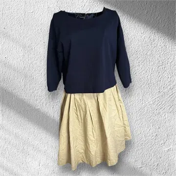 [ 새상품급 ] CIAO PANIC 절개 원피스 M 네이비 x 베이지