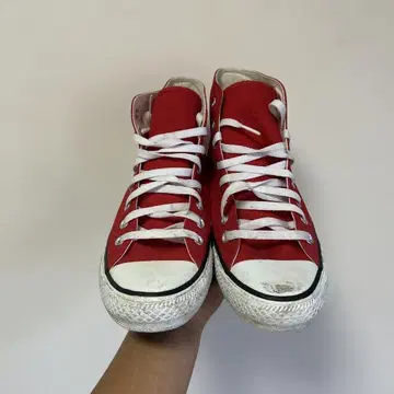 Converse 레드 하이컷 스니커즈