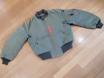 [새상품급] Buzz Rickson's MA-1 플라이트 자켓 S사이즈