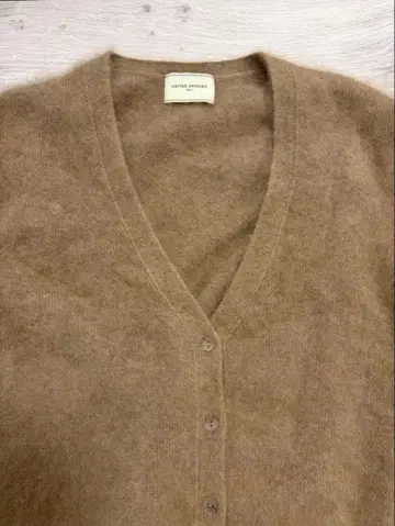 [새상품급] 라쿤 V넥 숏 가디건 UNITED ARROWS