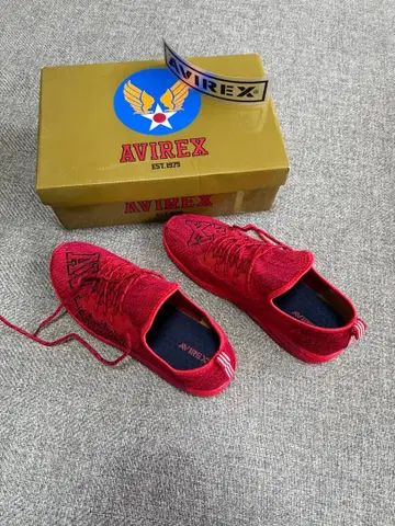 AVIREX 레드 스니커즈