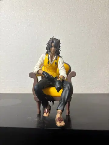 트위스테 프리미엄 그레이스 시츄에이션 피규어 레오나 상자 없음