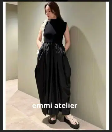 emmi atelier (에미 아틀리에) 니트 도킹 코쿤 원피스