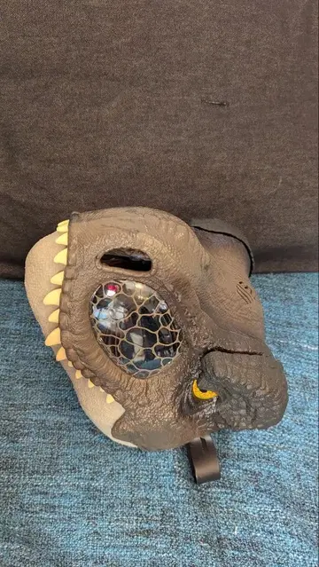 쥬라기 월드 사운드&액션 T렉스 마스크 마텔