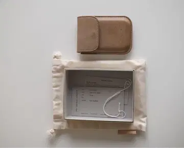 hender scheme flap card case