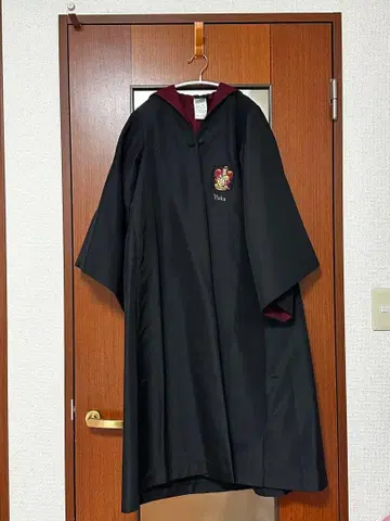 [ 스튜디오 투어 공식 ] 그리핀도르 로브 XXS ( 이름 각인 )