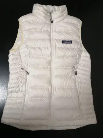 Patagonia 다운 베스트 화이트 여성용 사이즈 XS