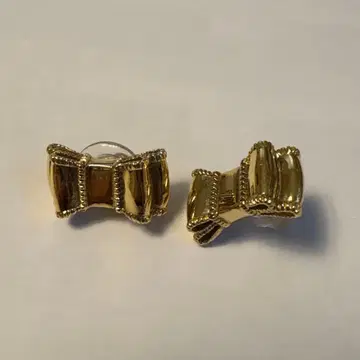 케이트 스페이드 골드 리본형 귀걸이