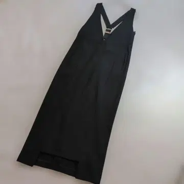 [새상품급] UN3D. 아스리드 서스펜더 원피스 블랙 36